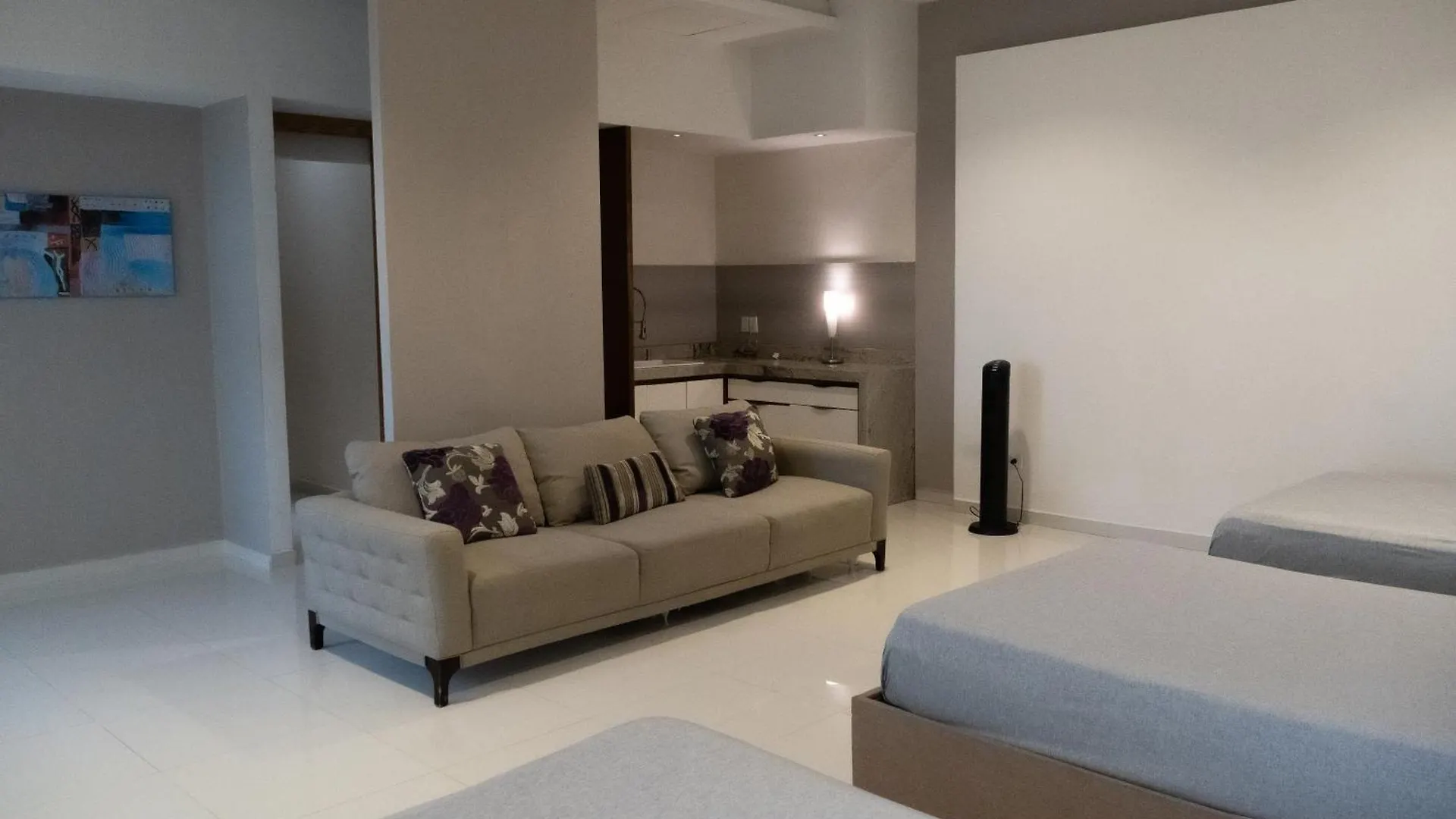 Infinity Suites Triple Room 101 Cancun 0*,